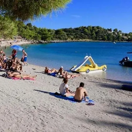 Mobile 3 - 80m To Porat Beach Pakostane Drage