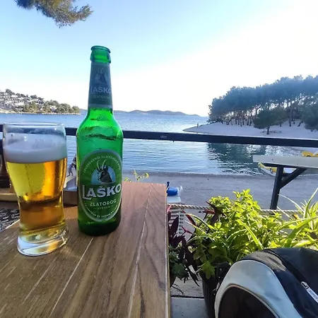 Mobile 3 - 80m To Porat Beach Pakostane